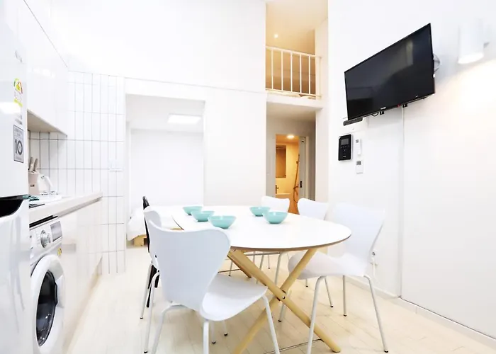 J Garden Myeongdong Station Appartement