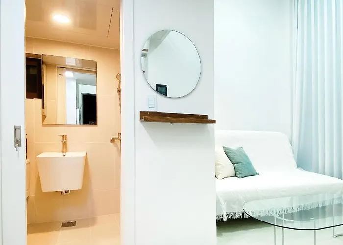 Appartement J Garden Myeongdong Station