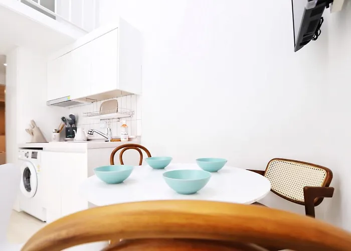 Appartement J Garden Myeongdong Station