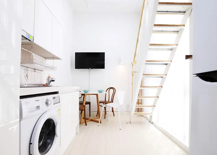 Appartement J Garden Myeongdong Station